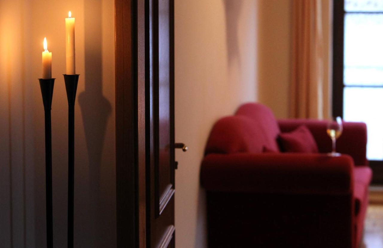 Weingut Schilling Hotel Seinsheim Bagian luar foto